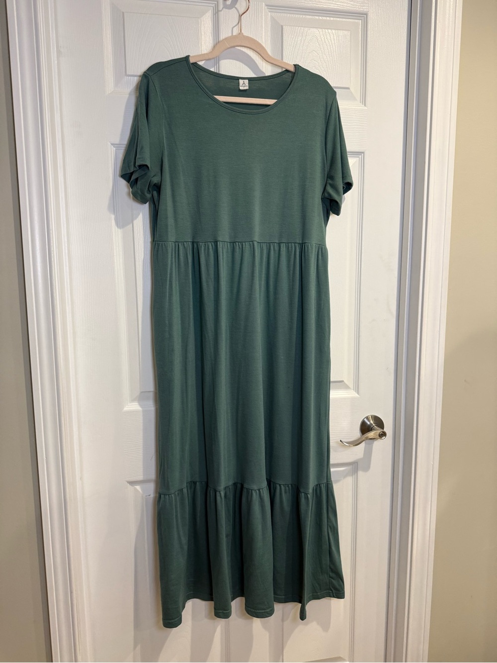 Casual Sage Green Short-Sleeve Maxi Dress